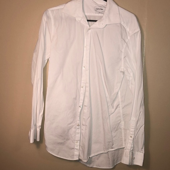 white calvin klein button down - Picture 1 of 2